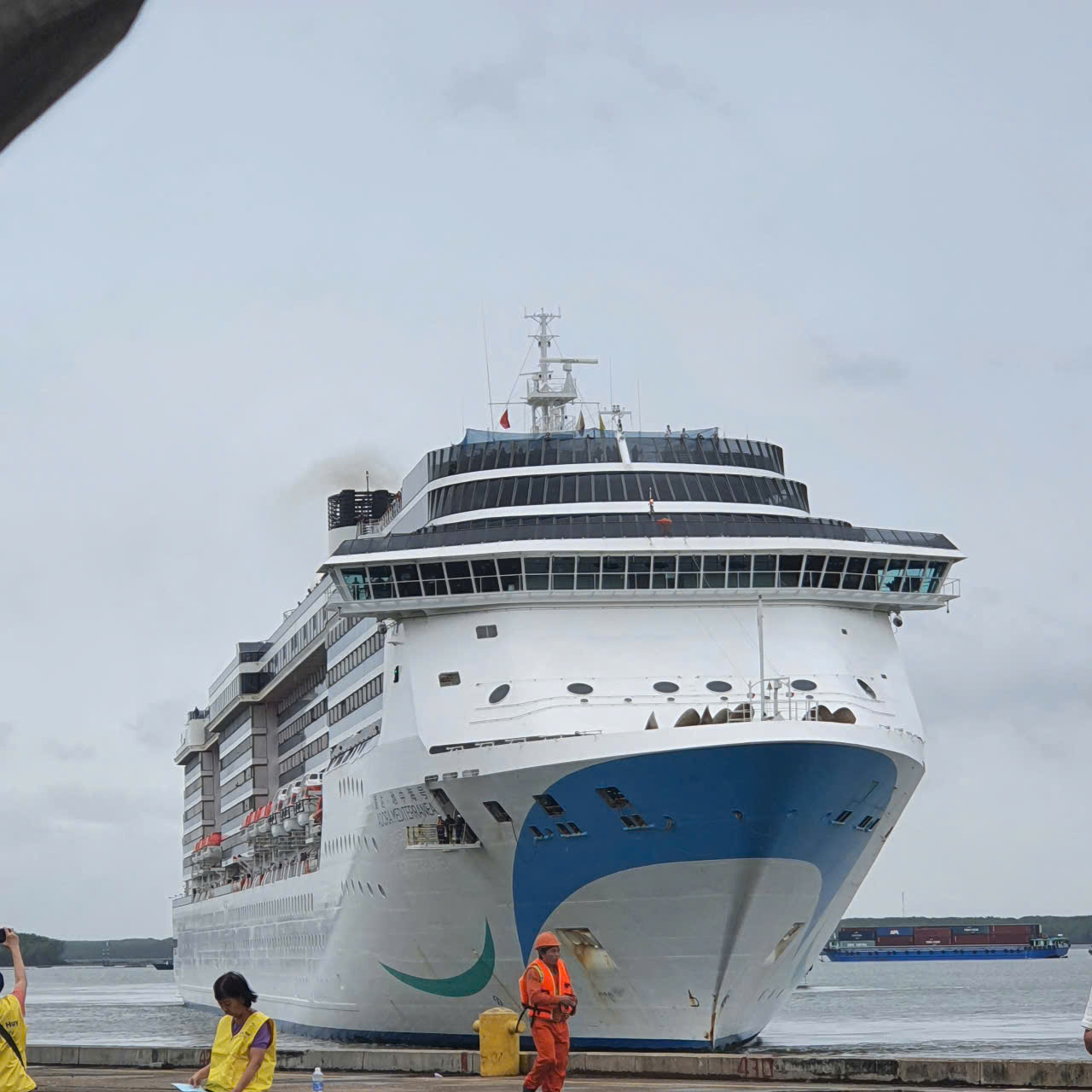 z6815464087931_b121e3f6ec2819bff739f3d675038a63